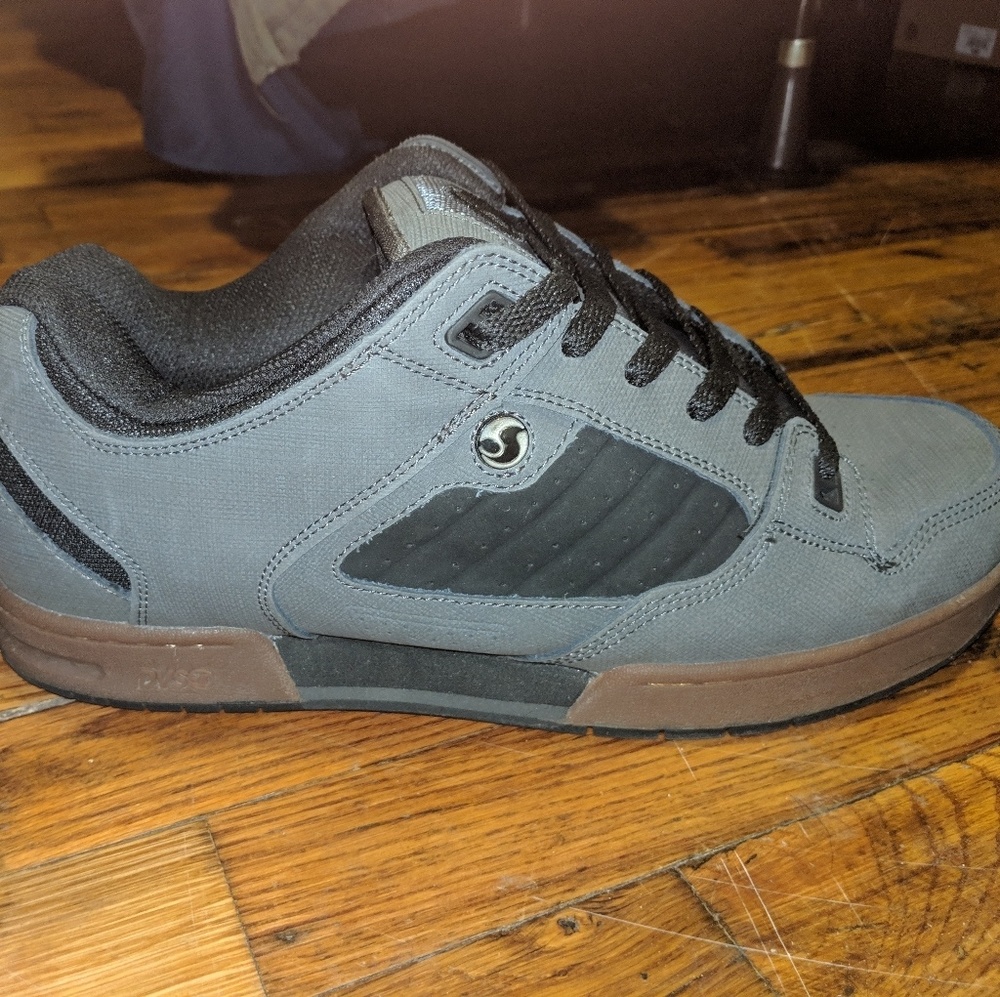 DVS Militia shoes 10.5 EUC